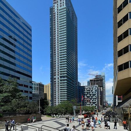 Delsuites - 300 Front Street - 30 Night Stays Торонто Екстериор снимка
