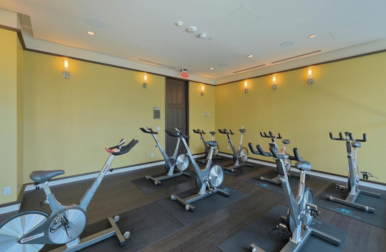Delsuites - 300 Front Street - 30 Night Stays Торонто Екстериор снимка