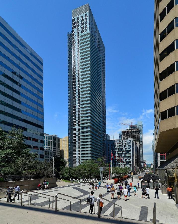 Delsuites - 300 Front Street - 30 Night Stays Торонто Екстериор снимка