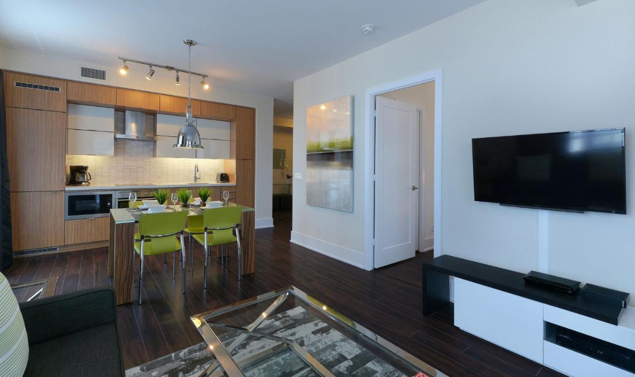 Delsuites - 300 Front Street - 30 Night Stays Торонто Екстериор снимка