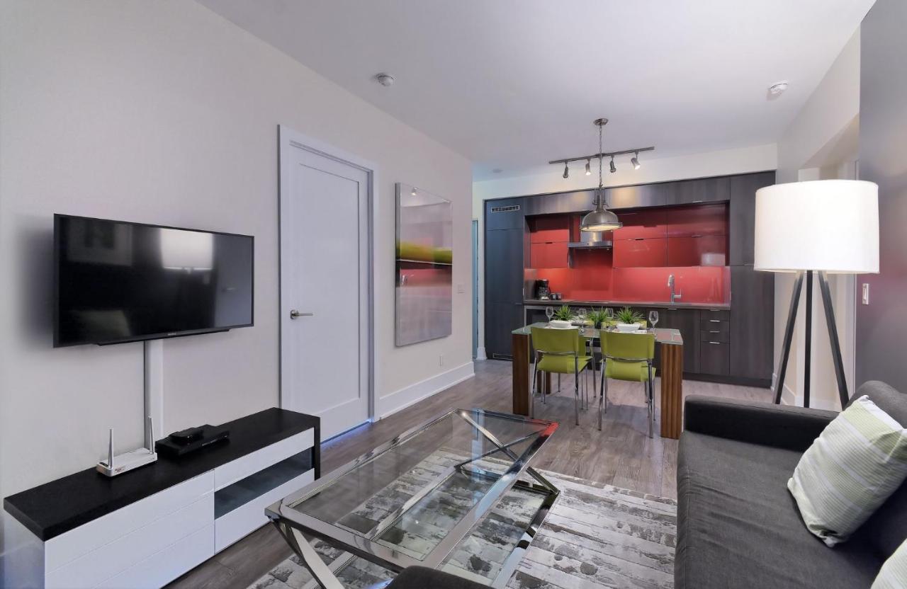Delsuites - 300 Front Street - 30 Night Stays Торонто Екстериор снимка