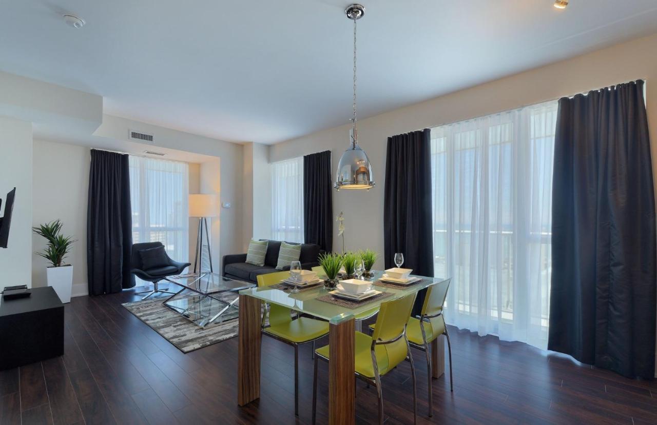 Delsuites - 300 Front Street - 30 Night Stays Торонто Екстериор снимка